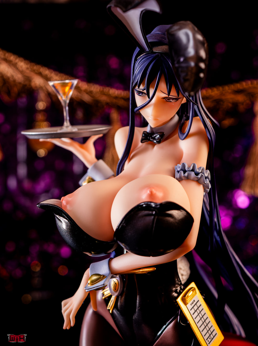 Suzuhara Misa – Bunny Girl version – Noir élégant – Ques Q