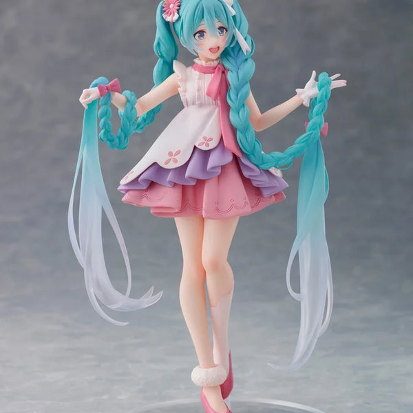 Vocaloid Hatsune Miku Wonderland Figure Rapunzel