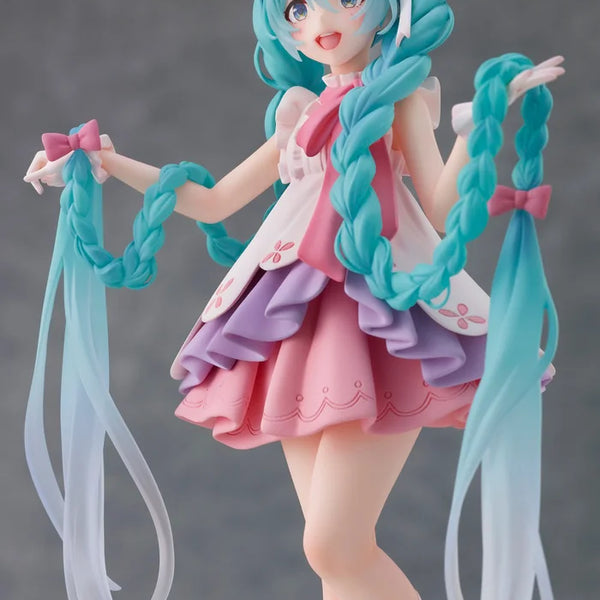 Vocaloid Hatsune Miku Wonderland Figure Rapunzel