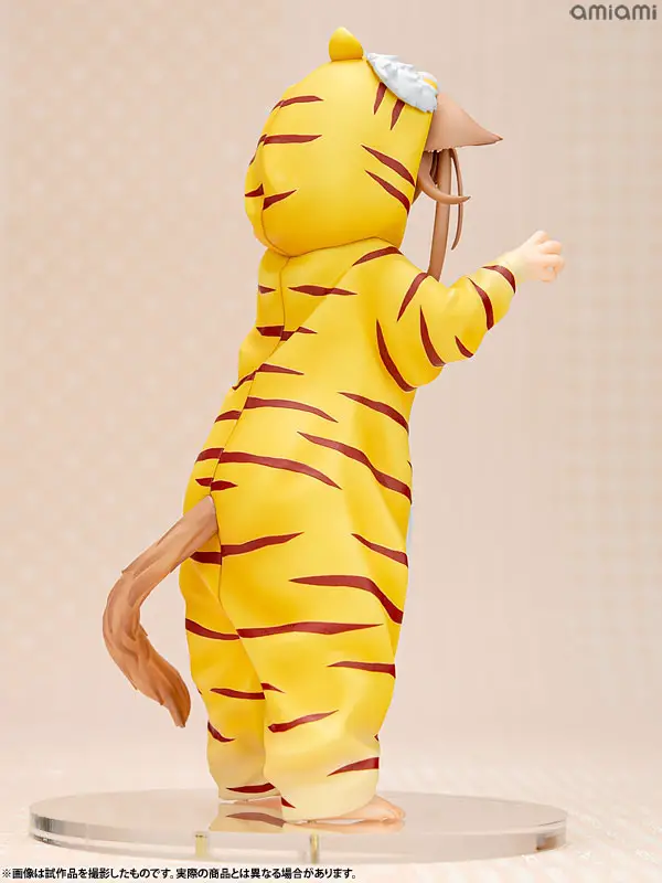 Palette Uchi no Neko ga Onnanoko de Kawaii Dress-up Collection Tora Kinako