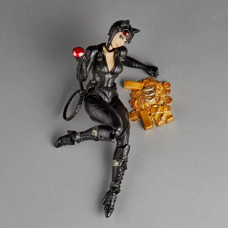 Revoltech Amazing Yamaguchi Catwoman