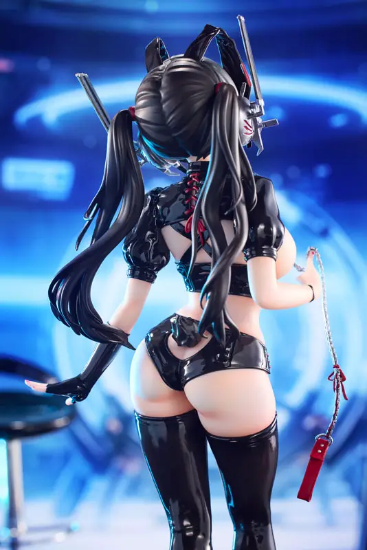 XL Love Series Space Bunny Uto 1/7