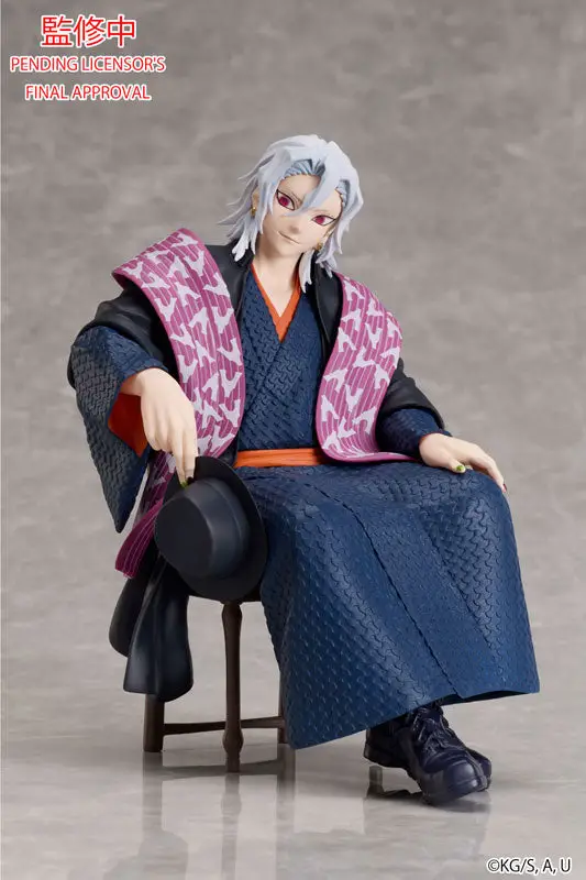 Demon Slayer: Kimetsu no Yaiba Tengen Uzui NON Scale Figure