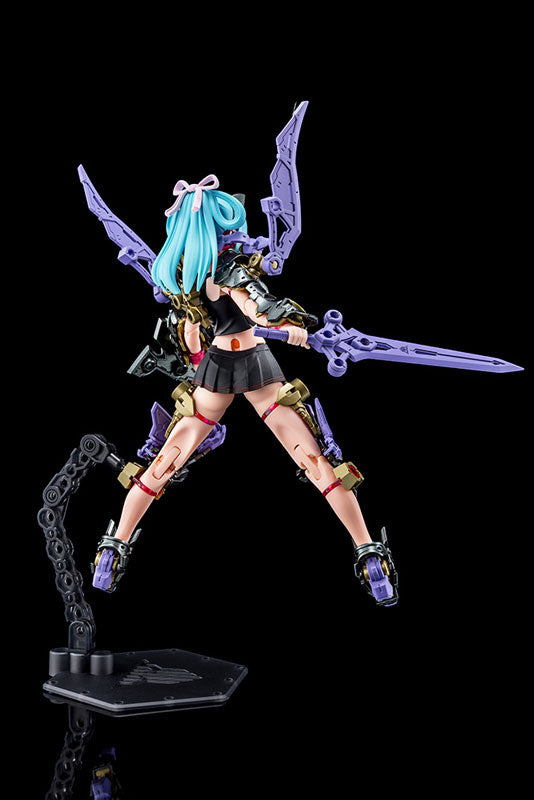 Megami Device BUSTER DOLL KNIGHT DARKNESS CLAW 1/1 Plastic Model