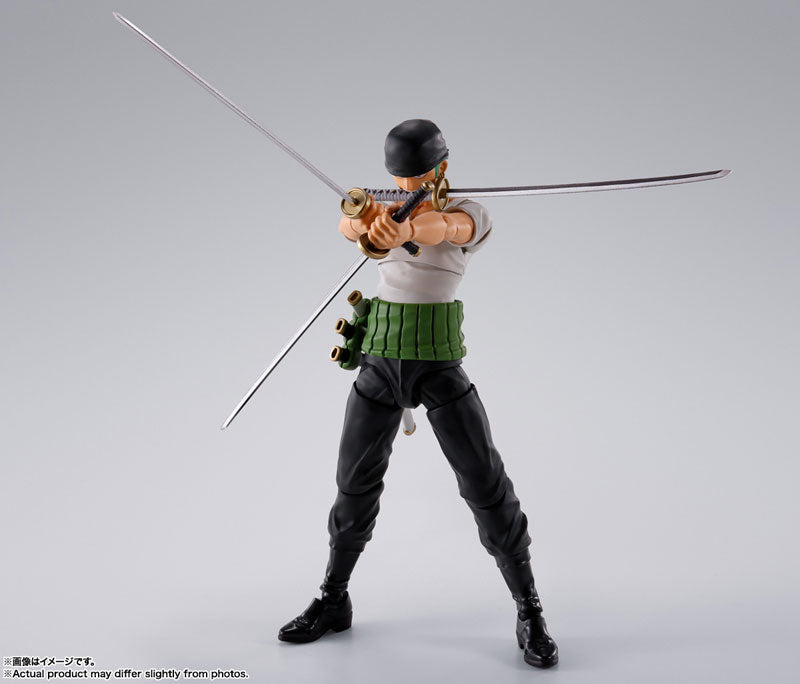 S.H.Figuarts Roronoa Zoro -Romance Dawn- "ONE PIECE"