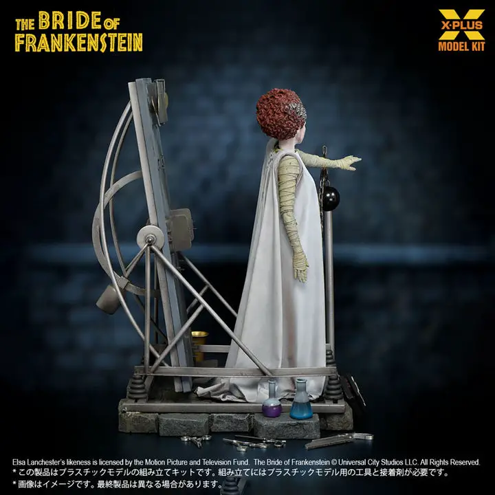 1/8 Scale Bride of Frankenstein Plastic Model Kit