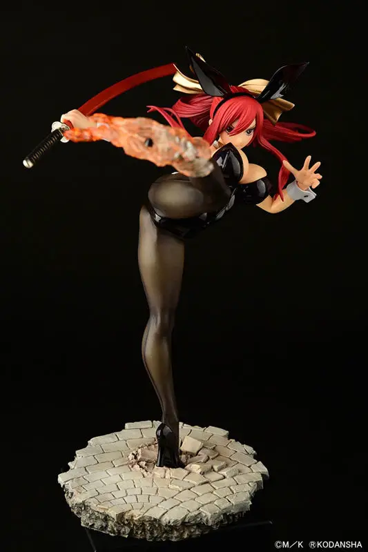 FAIRY TAIL Erza Scarlet High Kick ver. Black Bunny 1/6