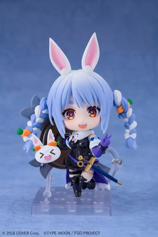 Nendoroid Usada Pekora(Mash Kyrielight Collaboration Ver.)