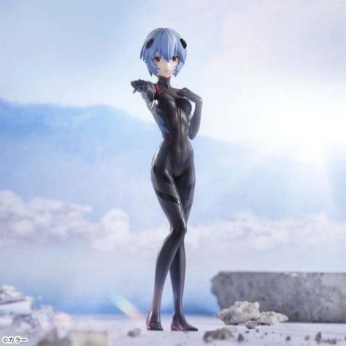 Super Premium Figure “Ayanami Rei (Tentative)” Hand Over