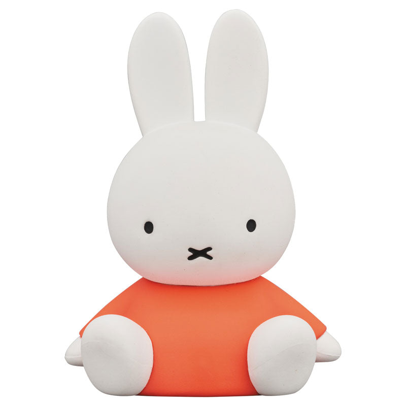 Ultra Detail Figure No.560 UDF Dick Bruna (Series 4) Sitting Miffy