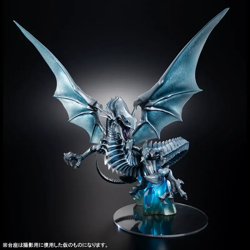  ART WORKS MONSTERS "Yu-Gi-Oh! Duel Monsters" Blue-Eyes White Dragon -Holographic Edition- Figure