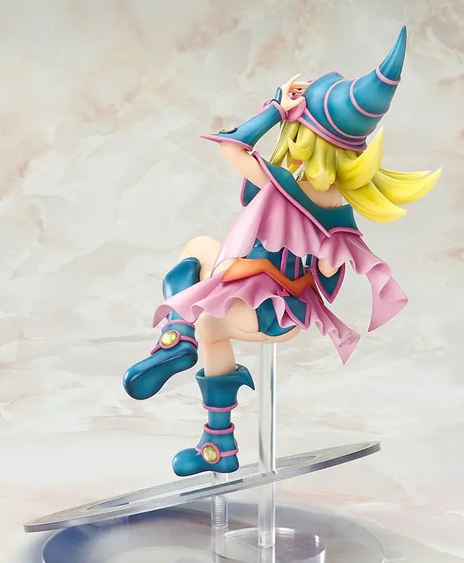 Yu-Gi-Oh! Duel Monsters Dark Magician Girl 1/7