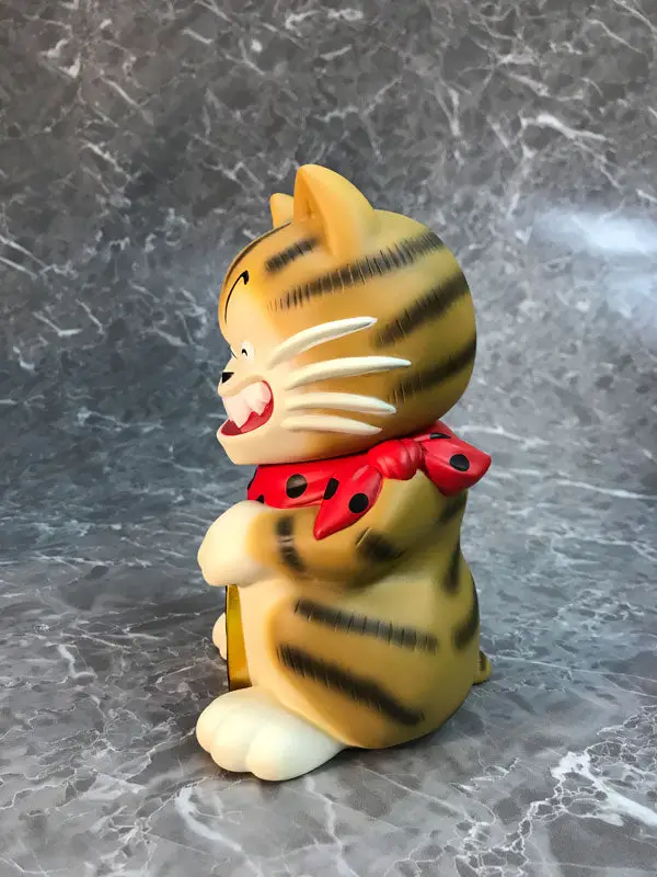 Jarinko Chie Maneki Neko, Antonio Jr. 