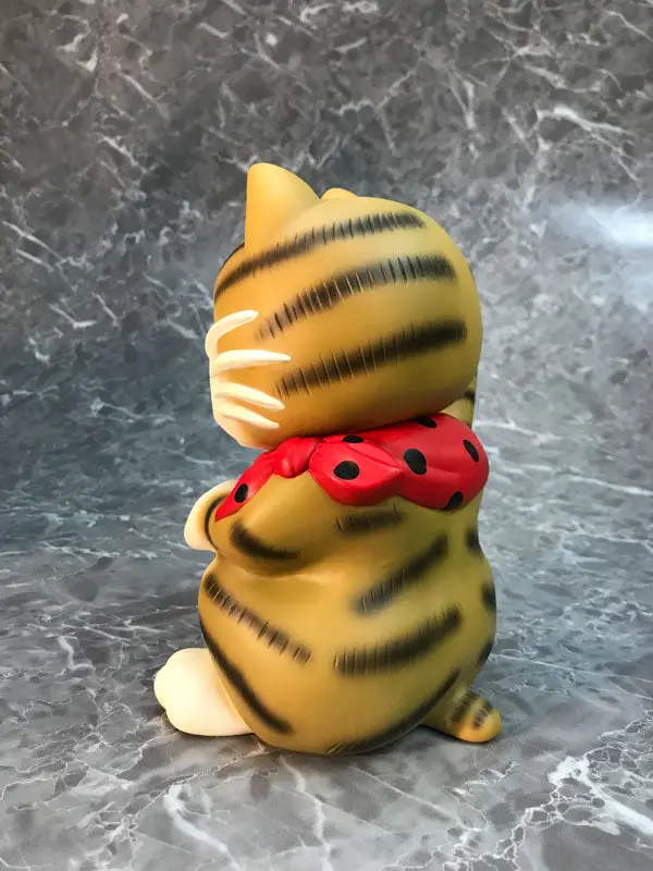 Jarinko Chie Maneki Neko, Antonio Jr. 