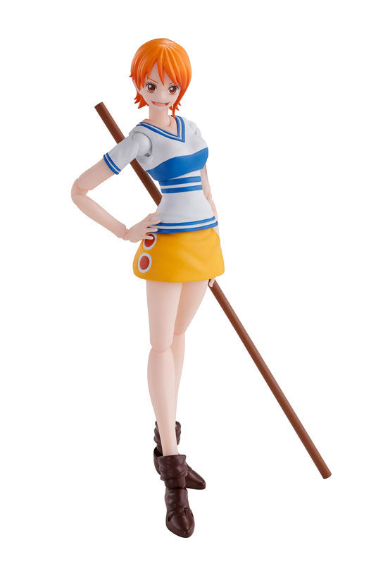 S.H.Figuarts Nami -Romance Dawn- "ONE PIECE"